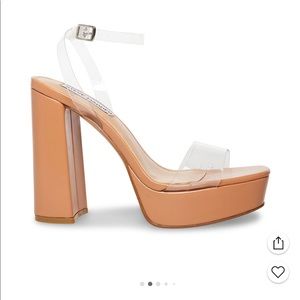 Steve Madden Lessa clear Paris Heal. Size 7